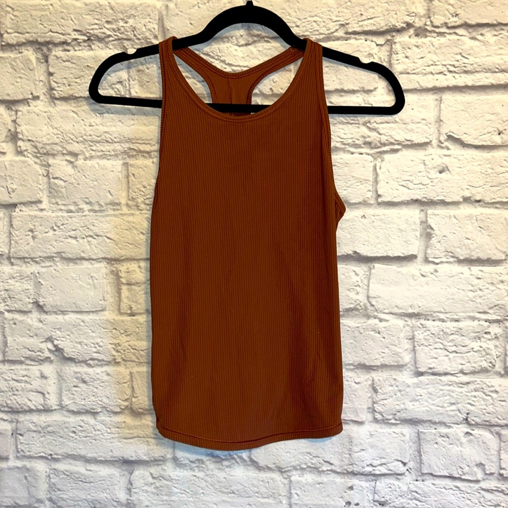 Lululemon base pace tank size 4 brown or copper